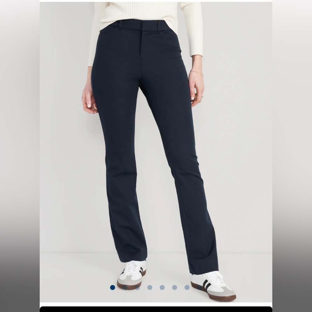 Old Navy High Rise Pixie Flare Pants 6